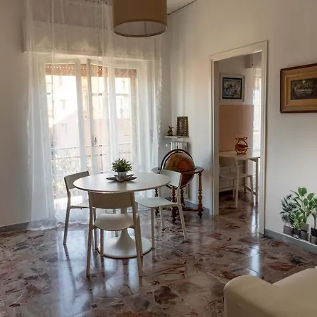 Apartment Afrodite Loft Hermes Verona